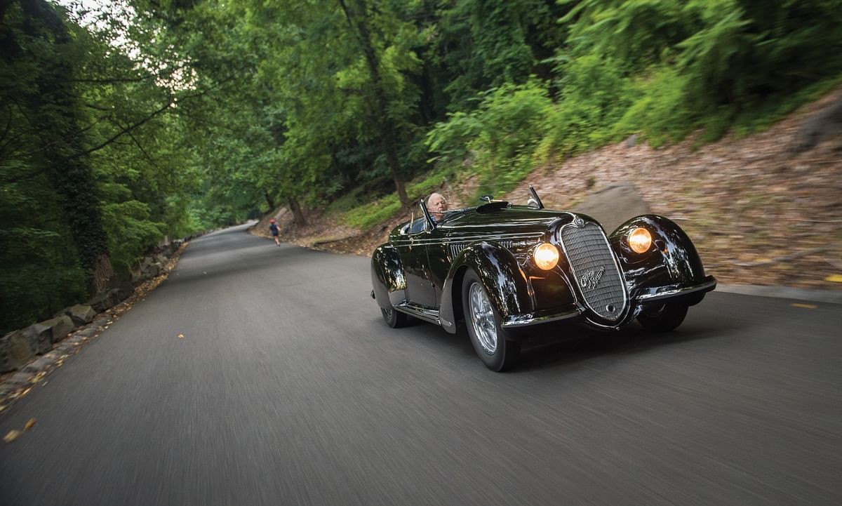 10 investment-grade classic cars that aficionados will love - The Peak