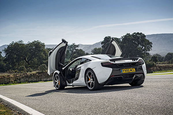 The McLaren 650S - The Peak Magazine