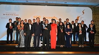 SOE Awards 2016 Honourees with Ismail Gafoor, Dr Koh Poh Koon & Grace Chong-Tan