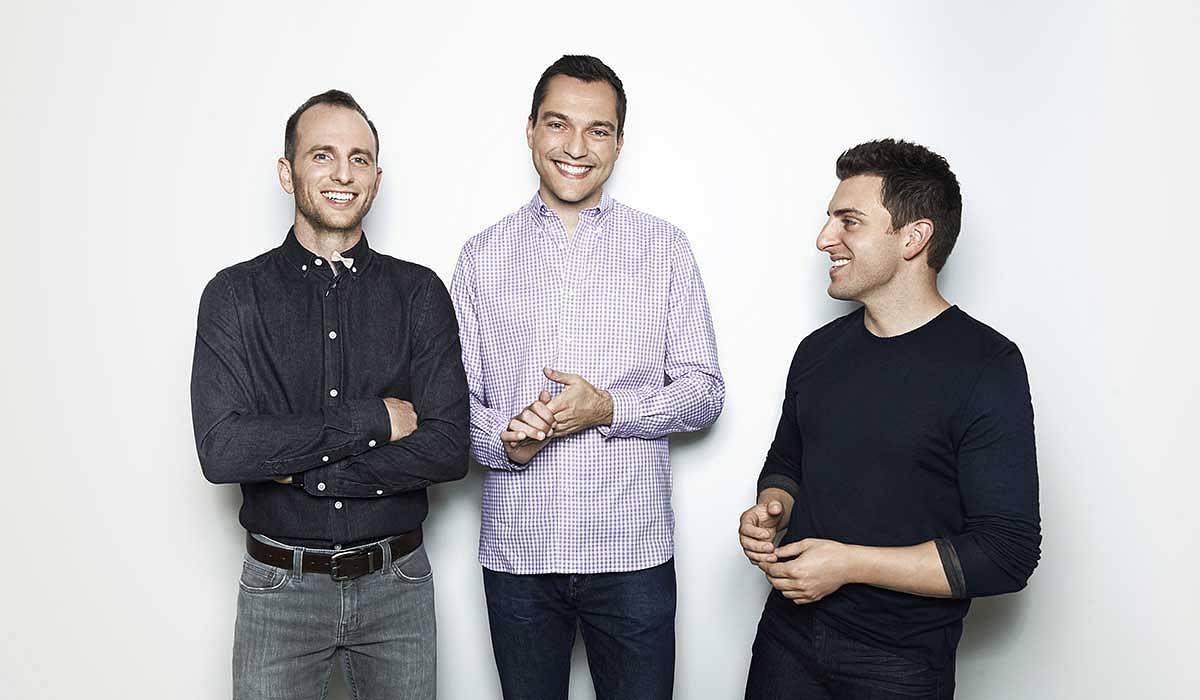 How The Founders Of Airbnb Went From Cash-strapped Roommates To ...