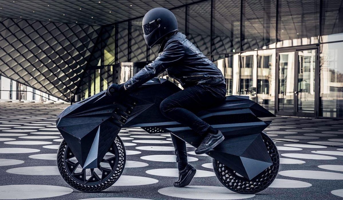 3d printed black motorcycle
