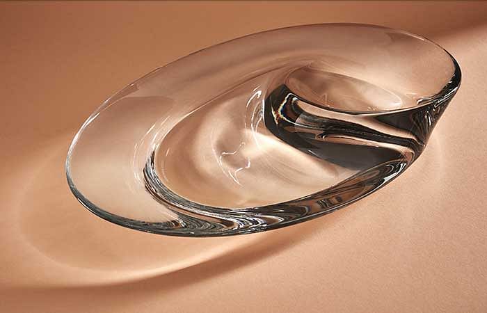 "Swirl" bowl by Zaha Hadid Design