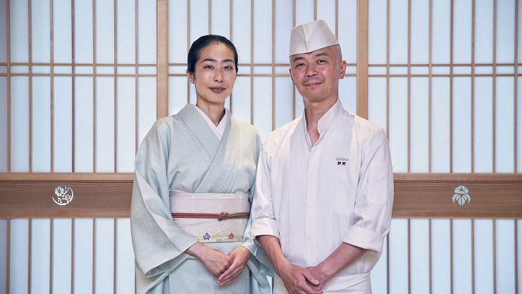 Koichiro Oshino and wife