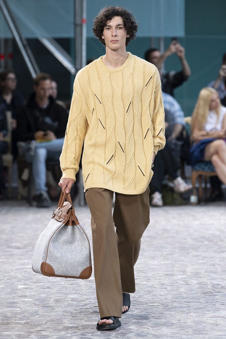 Hermès presents a cotton and cashmere sweater