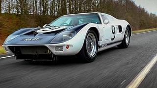 OOD Ford GT40 Prototype Coupe feature