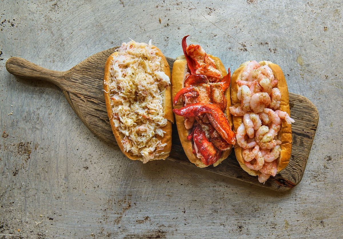 All three classic Luke's Lobster rolls—from left to right; Crab Roll, Lobste Roll and Prawn Roll—will be available in Luke's Lobster Singapore (1)