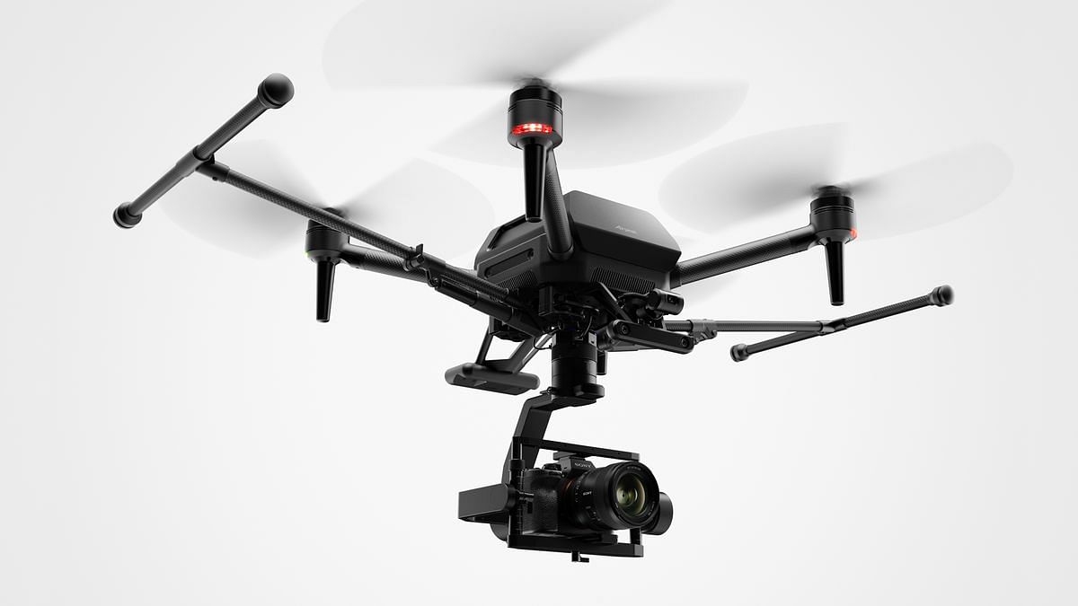 mirrorless camera drone