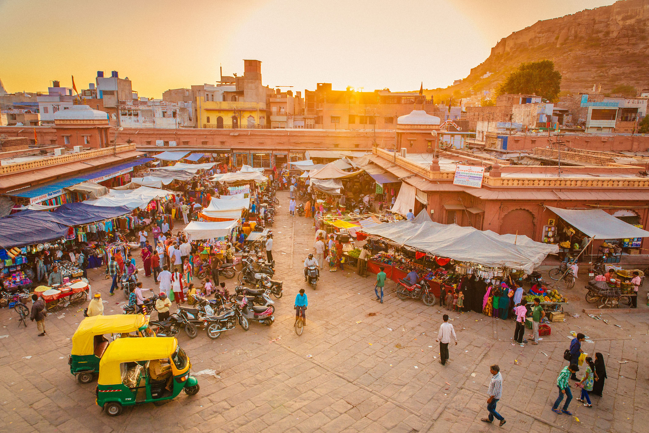 The beautiful market in Jodhpur’s Old City. Photo credit: Getty Images.