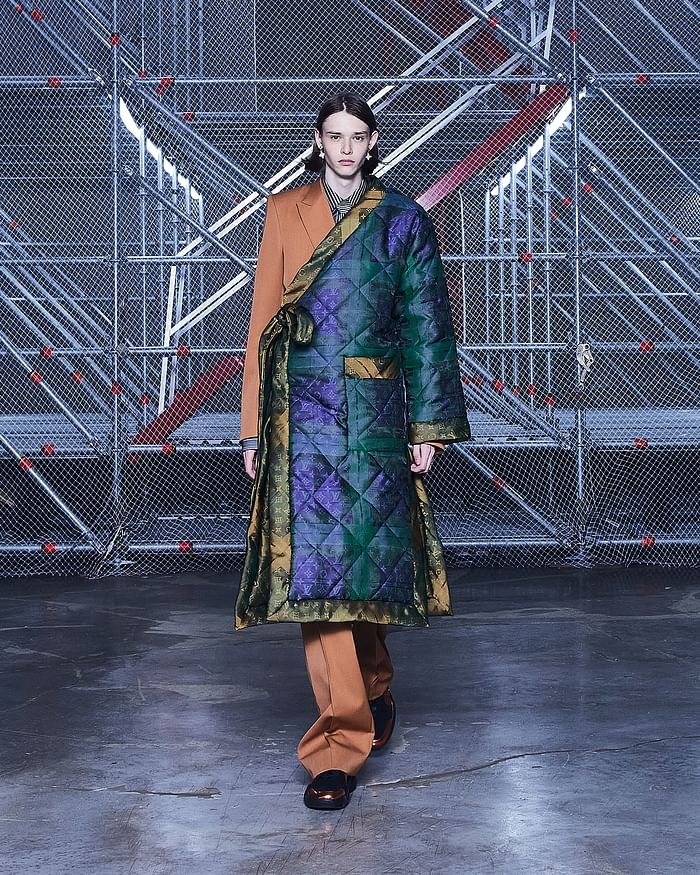 Watch Louis Vuitton Fall-Winter 2022 Men's Spin-off Fashion Show