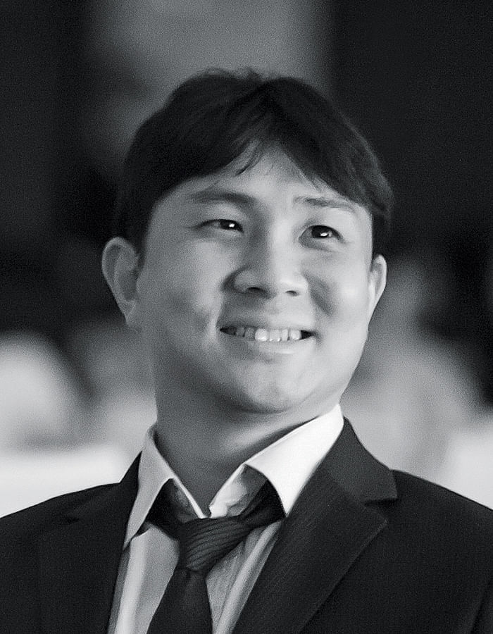Jamus Jerome Lim is an Associate Professor of Economics at ESSEC Business School.