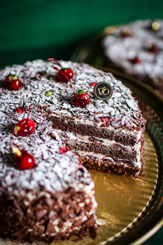 a birthday black(berry) forest cake for molly yeh! – LENA'S LUNCHBOX