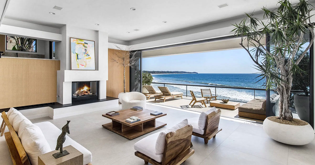 House Tour: Inside Steve McQueen’s $16.9 Million Malibu Beach Home ...